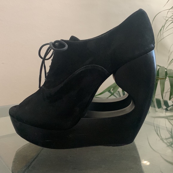 ALAIA PARIS Black Lace Up Wedge Sculptured Compensee Veau Shoes - Picture 7 of 14